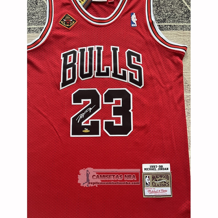 Camiseta Chicago Bulls Michael Jordan NO 23 Mitchell & Ness 1997-98 Rojo Firmada